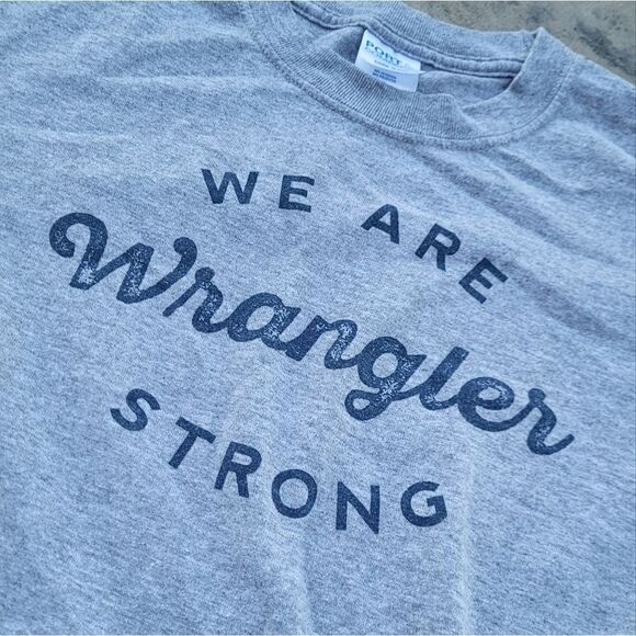 We Are Wrangler Strong Youth Large Tee - Picture 3 of 3